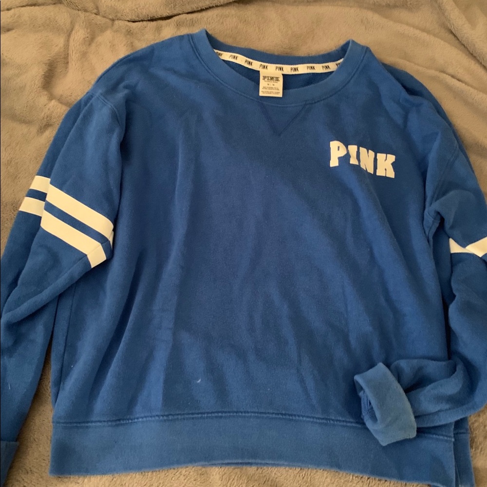 Crew neck